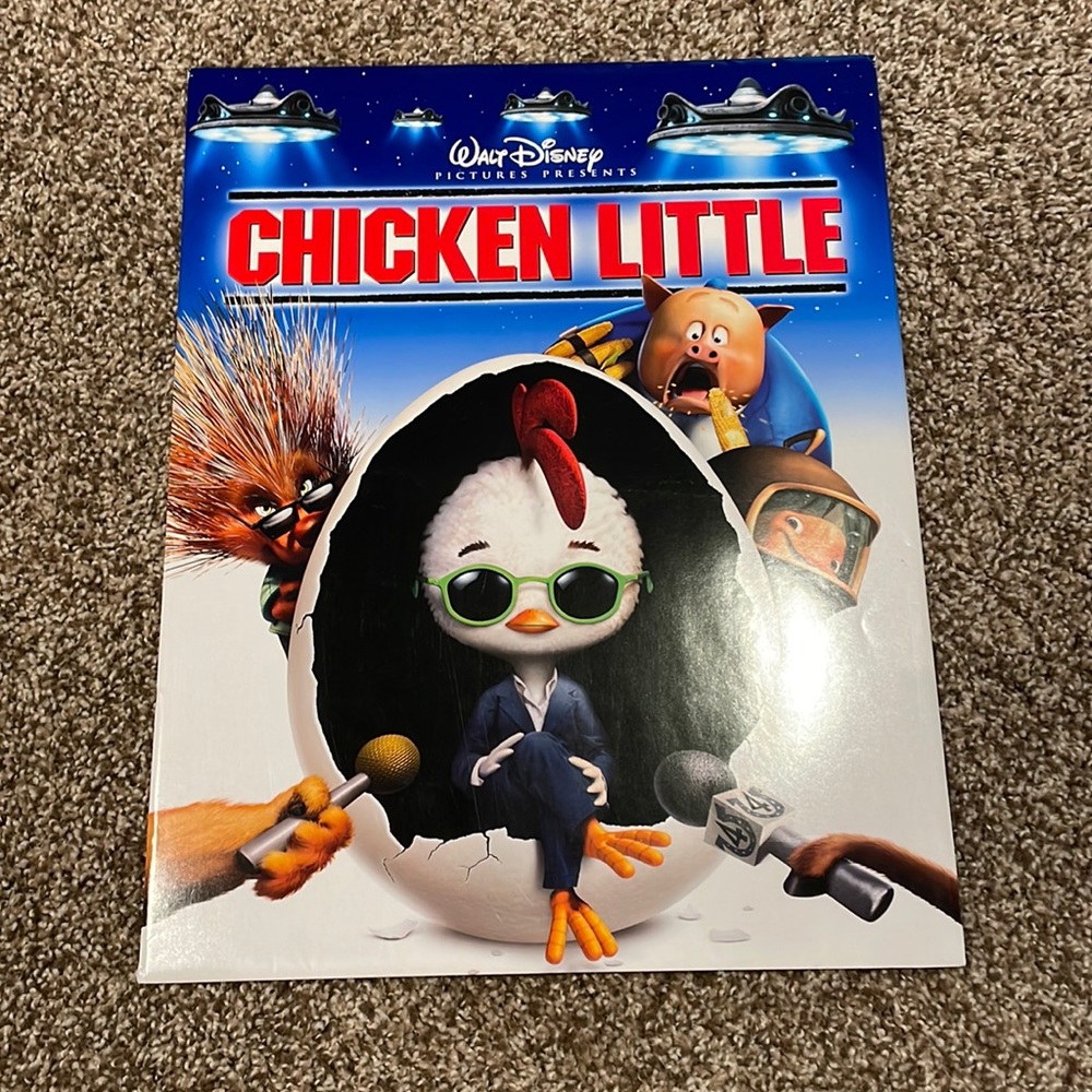 ❤️4/$10❤️ Chicken Little lithograph
